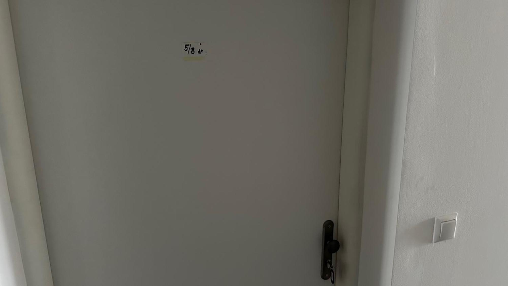 2 Room Apartment With Balcony Liptovsky Mikulas Ngoại thất bức ảnh